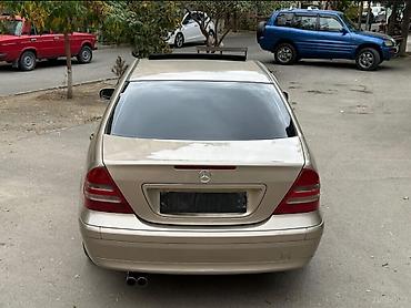 Mercedes-Benz: Mercedes-Benz C-Class: 2 l | 2000 il Sedan — 11