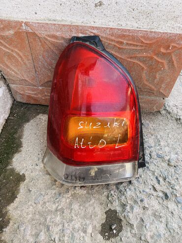 стоп фонари: Задний левый стоп-сигнал Suzuki 2005 г., Б/у, Оригинал, Германия