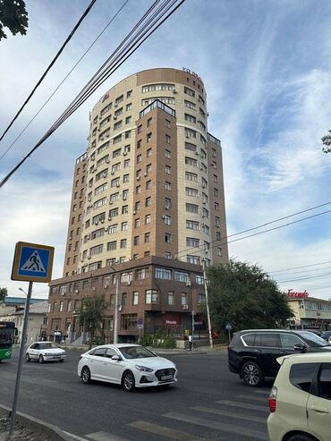 2х ком квартира продаю: 2 комнаты, 65 м², Элитка, 4 этаж