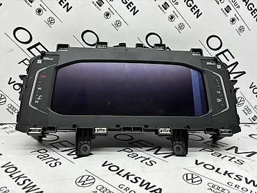 led migavci: DIGITALNA TABLA / CAJGER ZA VOLKSWAGEN PASSAT B8, PASSAT B8 ALLTRACK — 2