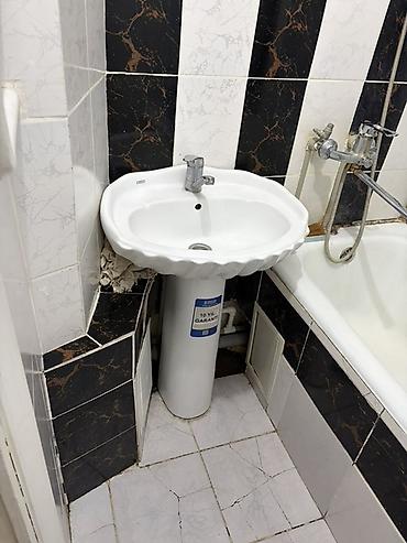 дом ипотека бишкек: Сдаётся 2х комнатная квартира. В 6 мкр. 106 серия, на 1м этаже из 9 — 4