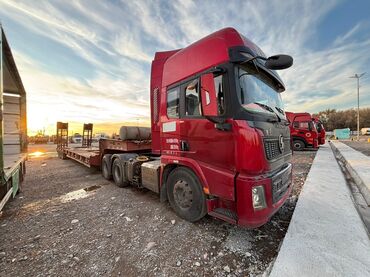 сюрф ветровик: Тягач, Shacman, 2021 г., Трал