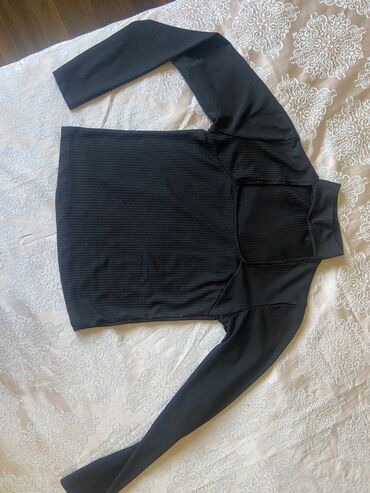 crna providna bluza: M (EU 38), Single-colored, color - Black