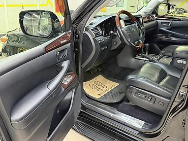 тоннели: Lexus LX: 2012 г., 5.7 л, Автомат, Бензин, Внедорожник — 3