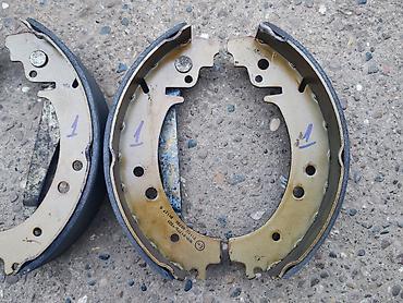 nosaci za stapove: Paknovi Lada 7 Riva, Lada 2121,21213,21214 Niva broj 1. Polovno — 10