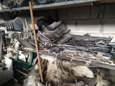 Другие автозапчасти: Запчасти на спринтер б/у привозной — 9