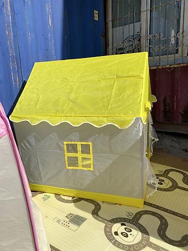 дом из картона: Детский игровой домик-палатка - Форма: домик с двускатной крышей - — 1