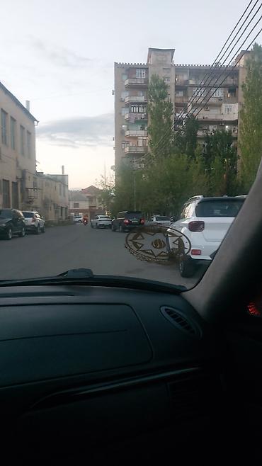 ev lahiyesi: Bakı, Qaraçuxur qəs., 5 otaqlı, Köhnə tikili, m. Neftçilər, 76 kv. m — 6