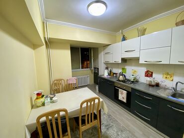 квартира за 10 тысяч в месяц: 3 комнаты, 75 м², Индивидуалка, 2 этаж, Косметический ремонт