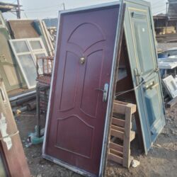 Giriş qapıları: Seyf qapılar .150 manatla başlayan qiymətlərlə — 6