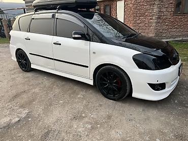 Toyota: Toyota Ipsum: 2003 г., 2.4 л, Автомат, Газ, Минивэн — 2