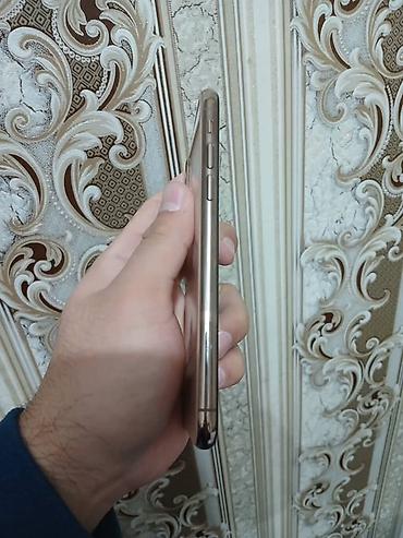 Apple iPhone: IPhone Xs, Б/у, 256 ГБ, Золотой, 76 % — 4