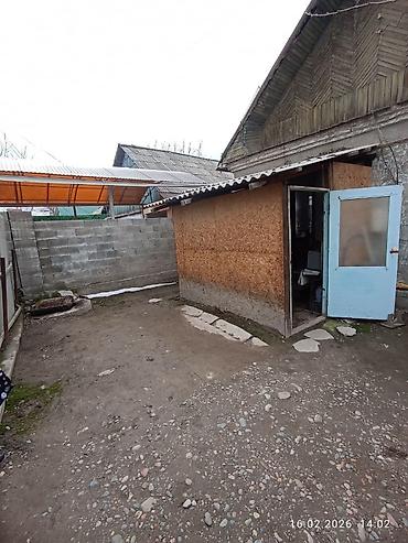 Продажа полдома: Продается пол дома кирпичный, 3 комнаты общая площадь 33 мкв — 3