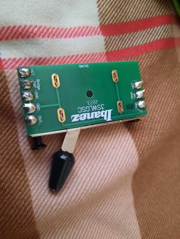 Творчество, искусство: Курсы игры на гитаре, укулеле, электрогитаре. Наладка, ремонт at lalafo.kg — 7 Творчество, искусство: Курсы игры на гитаре, укулеле, электрогитаре. Наладка, ремонт — 7