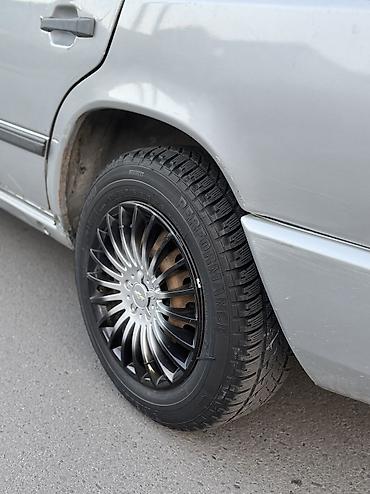 124 e500: Mercedes-Benz E-Class: 1989 г., 2.3 л, Механика, Бензин, Седан — 7