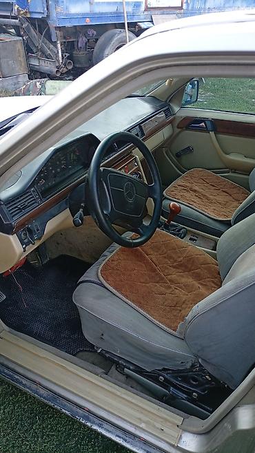 jak авто: Mercedes-Benz W124: 1986 г., Седан — 6