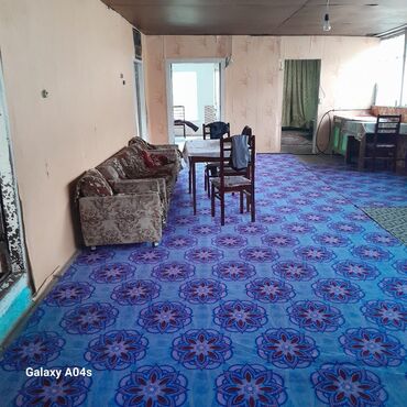goycay satiliq evler: 4 otaqlı, 22 kv. m, Təmirsiz