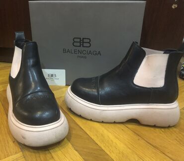 Botinka və botilyonlar: Balenciaga, Ölçü: 36, rəng - Qara, İşlənmiş