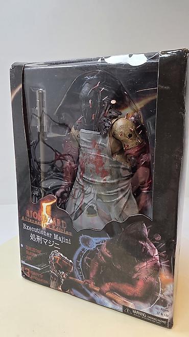 stranger things kinder: Фигурка Executioner Majini — Resident Evil 5 (Biohazard Alternative — 3