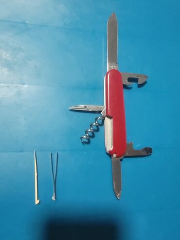 керамический нож: Victorinox ОРИГИНАЛ. В отл состоянии с целыми инструментами, а также