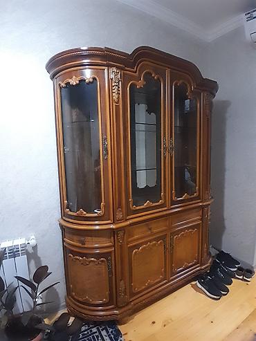 bufet biləcəri: Klassik üslubda iri vitrin-bufet - Material: təbii ağacdan — 3