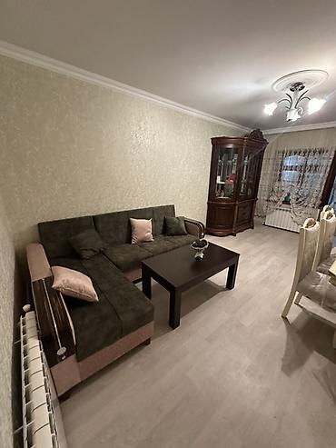 Həyət evləri və villaların satışı: Təkmərtəbəli həyət evi - Geniş, daş döşəməli həyət və maşın saxlanışı — 13