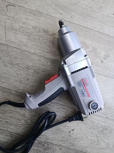 Электрический ударный гайковерт CROWN Professional CT12018 -