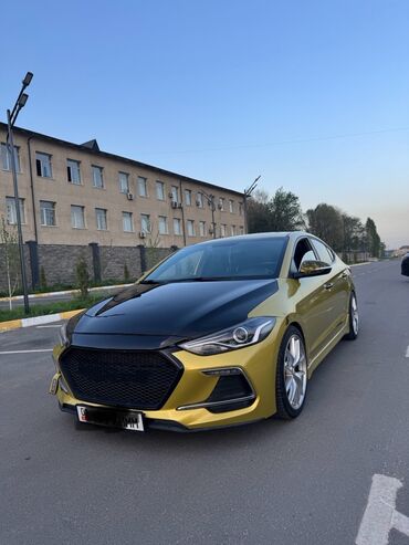 срочно продам машину дёшево: Hyundai Avante: 2018 г., 1.6 л, Механика, Бензин, Седан