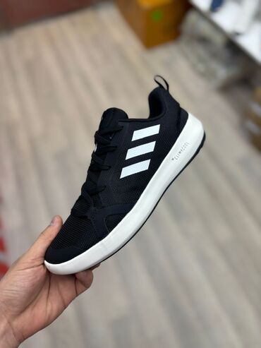 обувь на девочку: Мужские сеточные кроссовки Adidas (40-43) Принимаю заказ❤️‍🔥 После