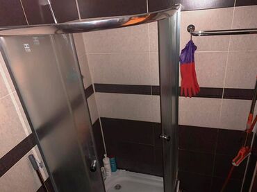 Uzunmüddətli kirayə mənzillər: N.Nərimanov metro yaxınlığında 3-otaqlı, (2-dən 3-ə)-düzəlmə — 11