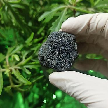 Dekorativ daşlar: Təbii Maqnetit Daşı Satılır | Magnetite / Lodestone 🧲 💎 Tam təbii və — 10