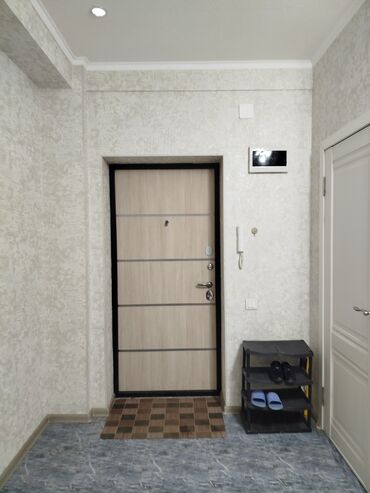 сдам 2 комнатную квартиру на длительный срок рядом джал бишкек: 2 комнаты, С мебелью полностью