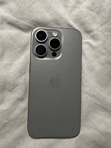 морозильник для дома: IPhone 15 Pro, Колдонулган, 256 ГБ, 86 %