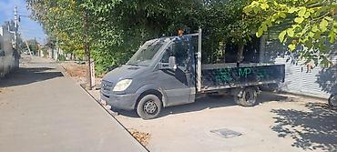 daf cf: Грузовой фургон Mercedes-Benz Sprinter (длинная база, высокий кузов) — 1