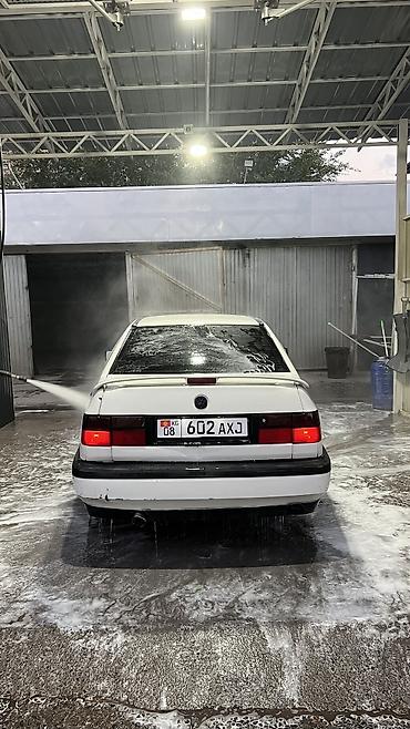 Volkswagen: Volkswagen Vento: 1993 г., 1.8 л, Механика, Бензин, Седан — 7