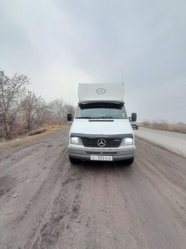 Легкий грузовой транспорт: Легкий грузовик, Mercedes-Benz, Стандарт, Б/у