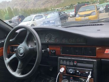 авто аудио: Audi 100: 1990 г., 2.3 л, Механика, Бензин, Седан