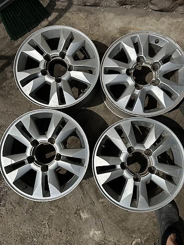 разбалтовка: Литые Диски R 17 Toyota, Комплект, отверстий - 5, Б/у — 3