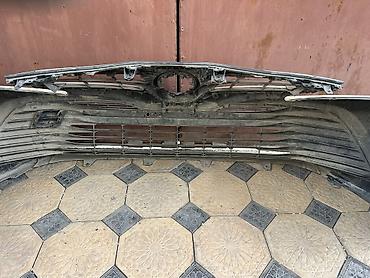 Бампер и комплектующие: Бампер Toyota, Б/у, Аналог — 10