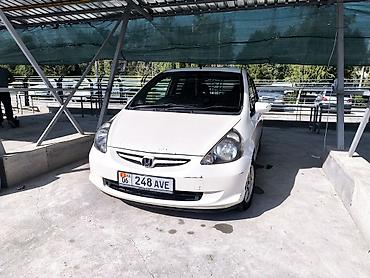 iveco daily: Honda Fit: 2003 г., 1.3 л, Автомат, Бензин, Хэтчбэк — 2