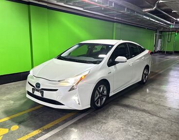 выхлоп 4 8: Toyota Prius: 2017 г., 1.8 л, Гибрид, Хэтчбэк