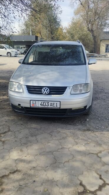 машины на разбор: Volkswagen Tayron: 2006 г., 1.9 л, Автомат, Дизель, Вэн/Минивэн