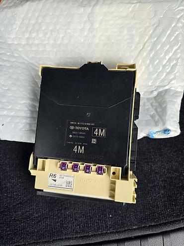 Другие детали электрики авто: Блоки управления Toyota RAV4 — комплект 1) ЭБУ двигателя (Engine — 3