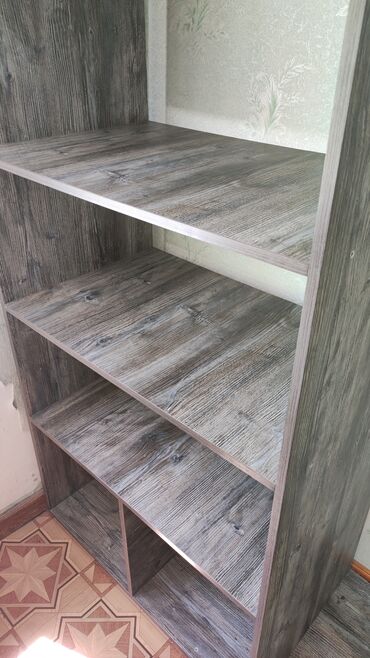 Полки для вещей и одежды: Полка для вещей и одежды, Б/у, ЛДСП, Самовывоз at lalafo.kg — 8 Полки для вещей и одежды: Полка для вещей и одежды, Б/у, ЛДСП, Самовывоз — 8