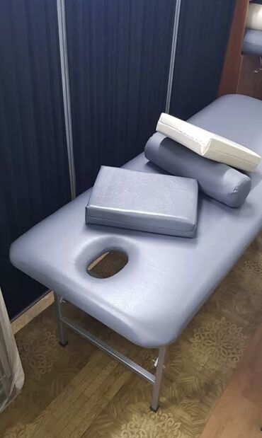 медицинская кровать для лежачих больных: Продается кушетка для массажа и физиотерапии, кушетка со складными