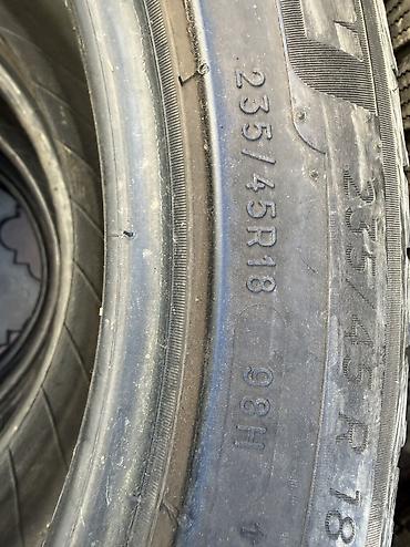р18 235 55: 235/45/18 4 шт комплект в хорошем состоянии фирма Michelin год 2018 — 5