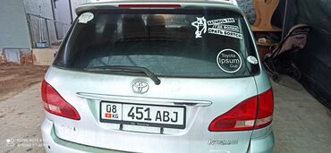 Toyota: Toyota Ipsum: 2001 г., 2.4 л, Автомат, Бензин, Минивэн — 6