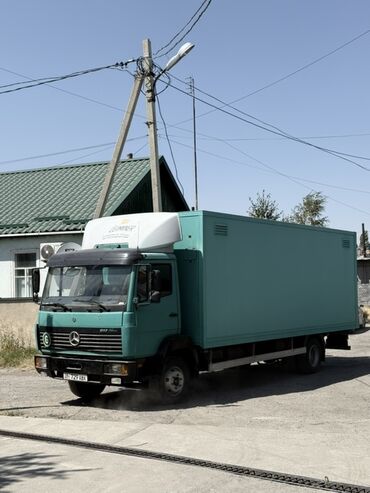 машина пикап: Грузовик, Mercedes-Benz, Стандарт