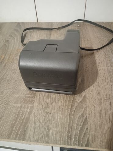 оригинальные расходные материалы polaroid лазерные картриджи: Polaroid 636 CloseUp — компактная моментальная камера серии 600