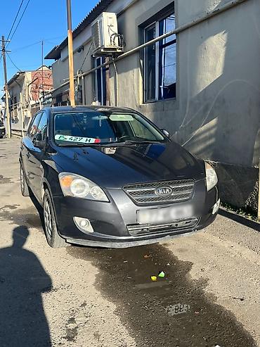 Kia: Kia Ceed: 1.4 l | 2009 il Hetçbek — 3